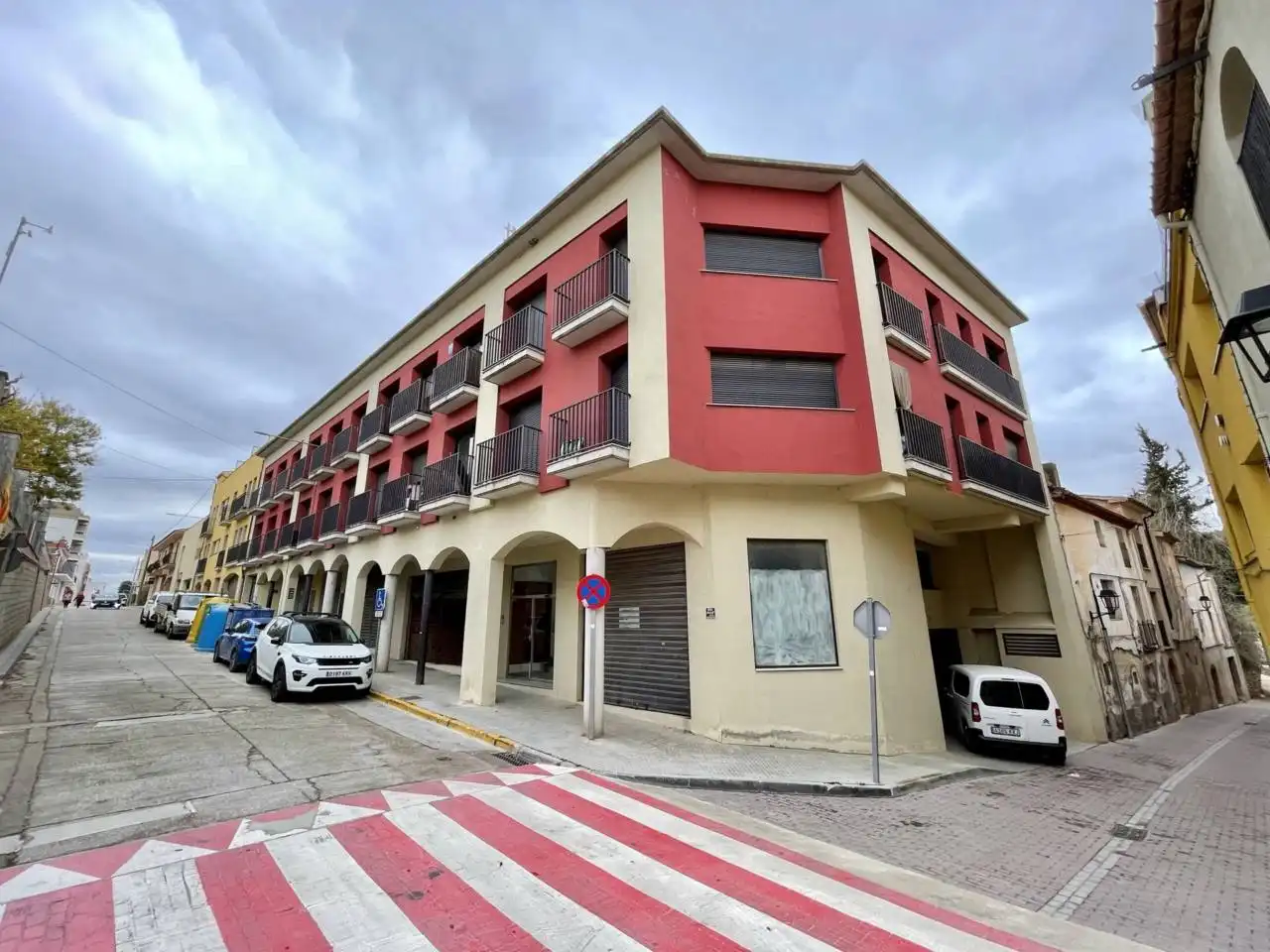 Gewerbefläche zur Miete in Calle DE BAIX