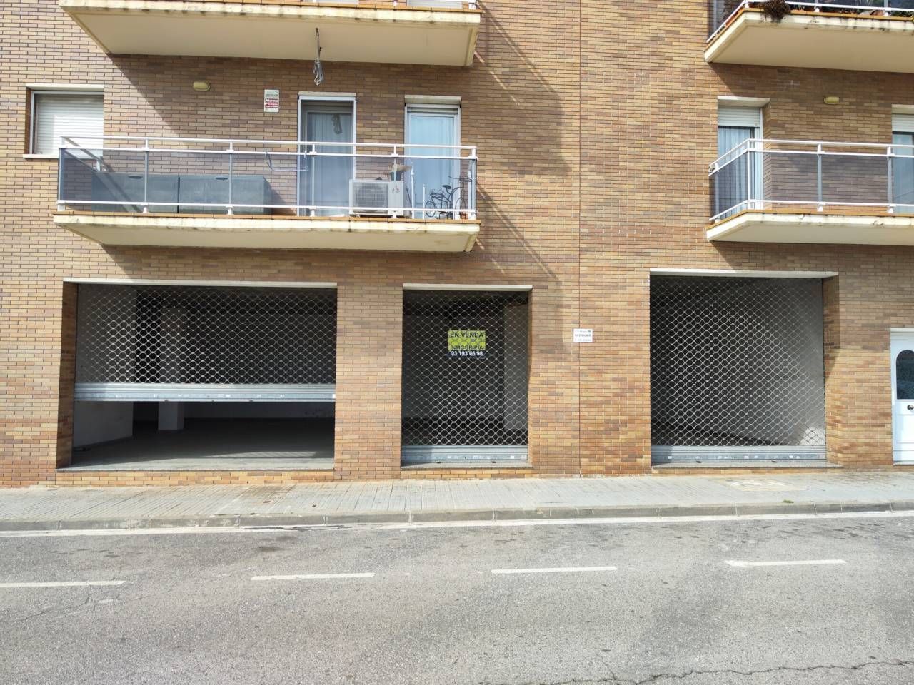 Premises for sale in Castellbisbal