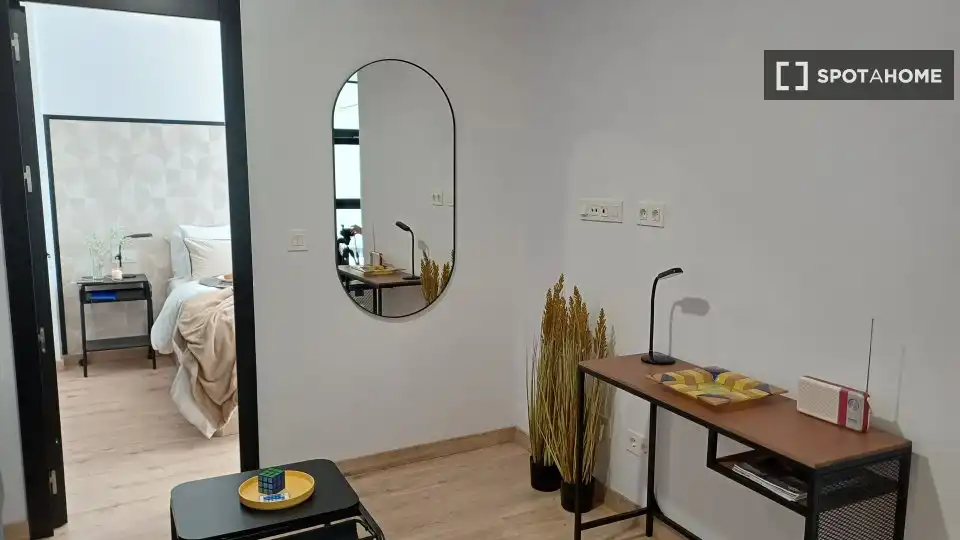 Room in Arenales - Lugo - Avda. Marítima