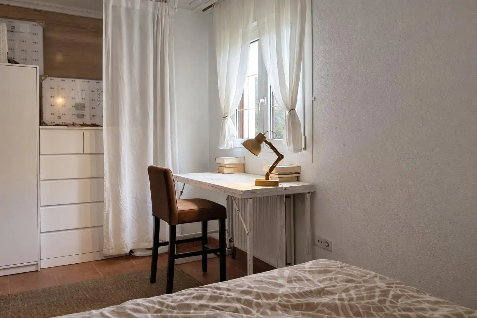 Habitación de Apartamento en venta en Ruiloba con Calefacción y Jardín privado