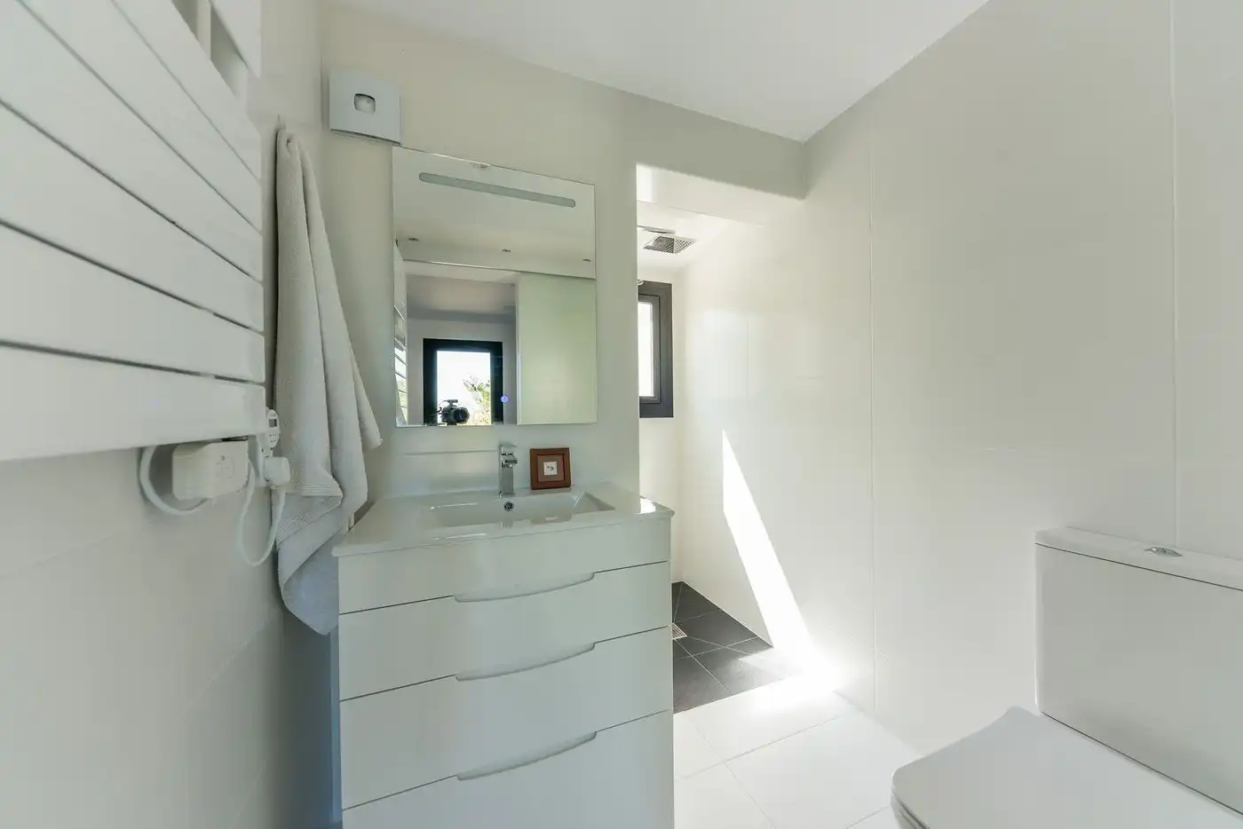 Baño de Casa o chalet en venta en Sant Josep de sa Talaia con Aire acondicionado, Calefacción y Jardín privado
