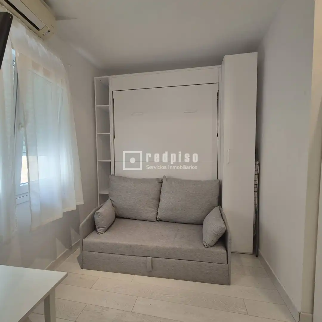 Bedroom of Study for rent in Sevilla  with Air Conditioner and Furnished