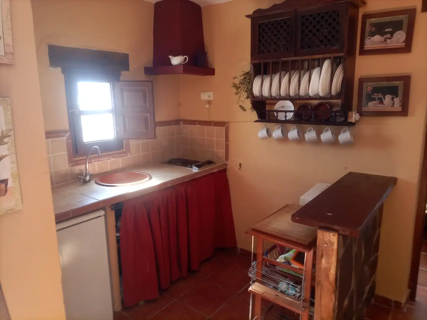 Cocina de Apartamento en venta en Alpujarra de la Sierra con Calefacción, Amueblado y Microondas
