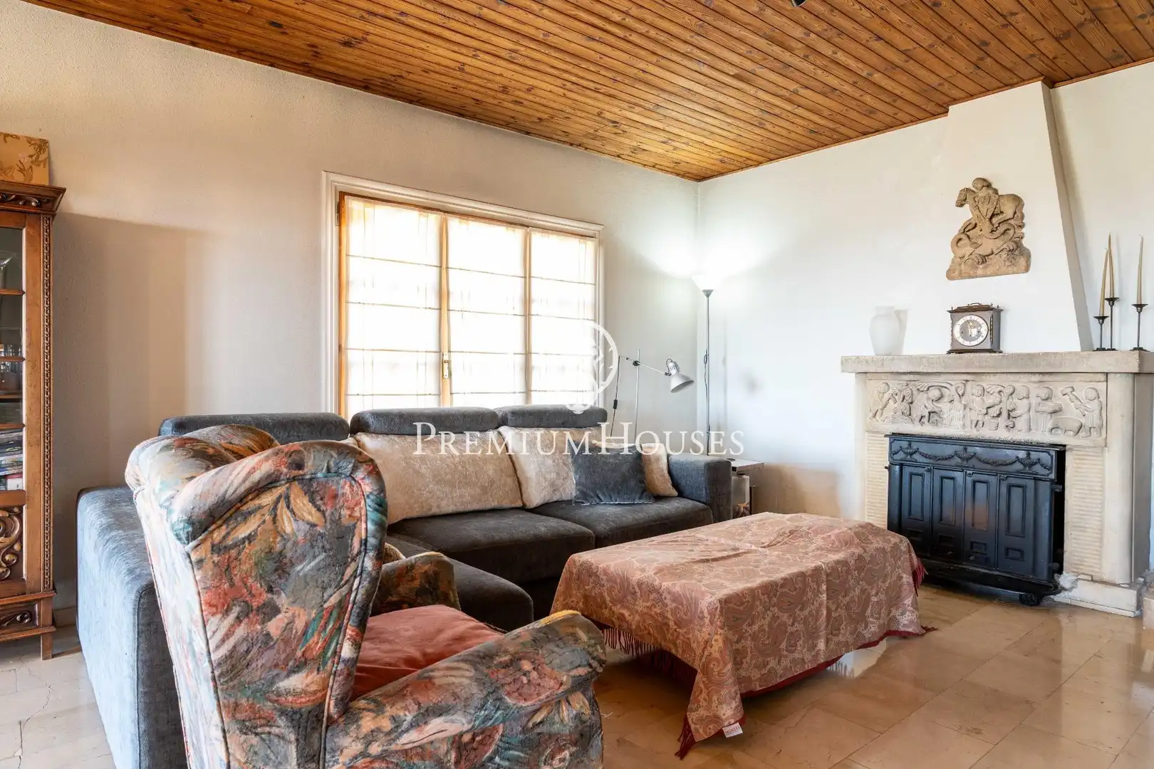 Sala d'estar de Casa o xalet en venda en Tarragona amb Jardí privat, Terrassa i Traster