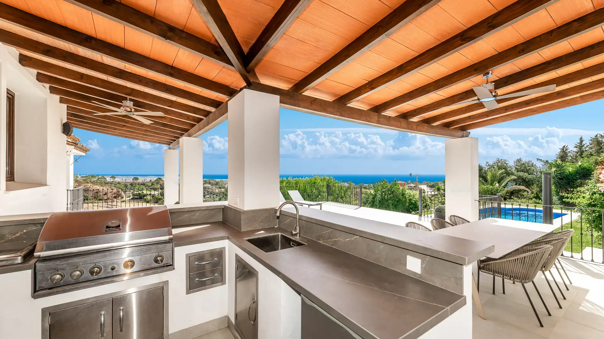House with pool for sale in Marbella Centro, imagen 2