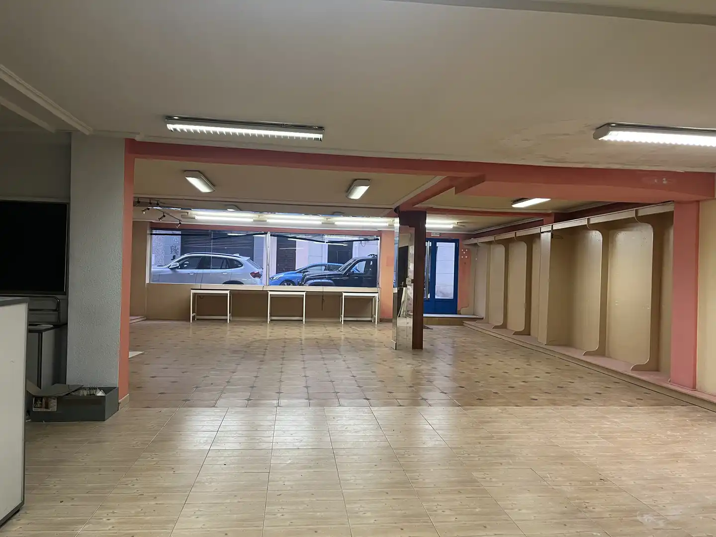 Gewerbefläche zum Verkauf in Calle Ronda del Salvador, imagen 3