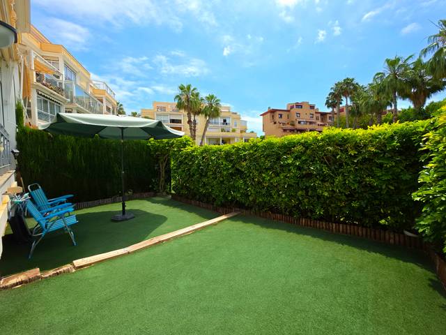 Piso en Venta en Carrer Escultor José Gutierrez, 17 en Alicante Golf
