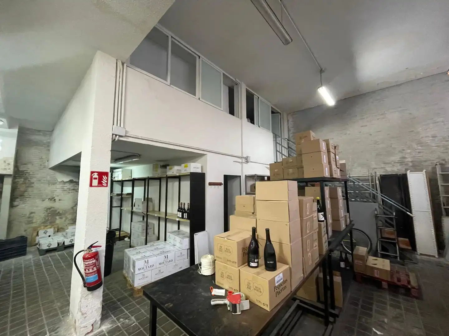 Commercial properties for sale in Madrid  with Furnished