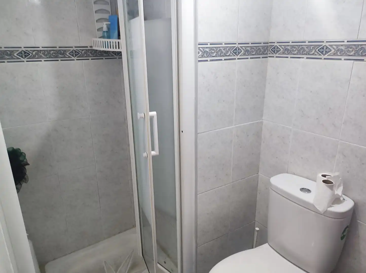 Baño de Piso en venta en Gandia con Calefacción, Amueblado y Horno