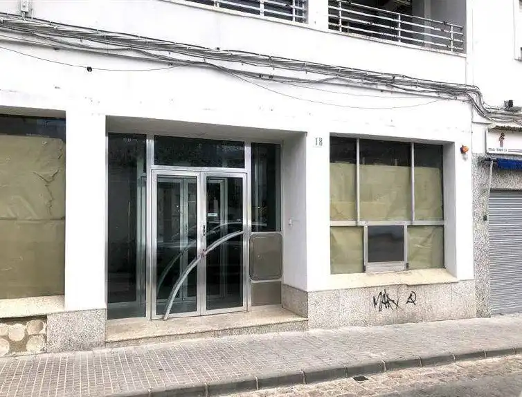 Local commercial à vendre à C/ Jose Cabrera, imagen 2