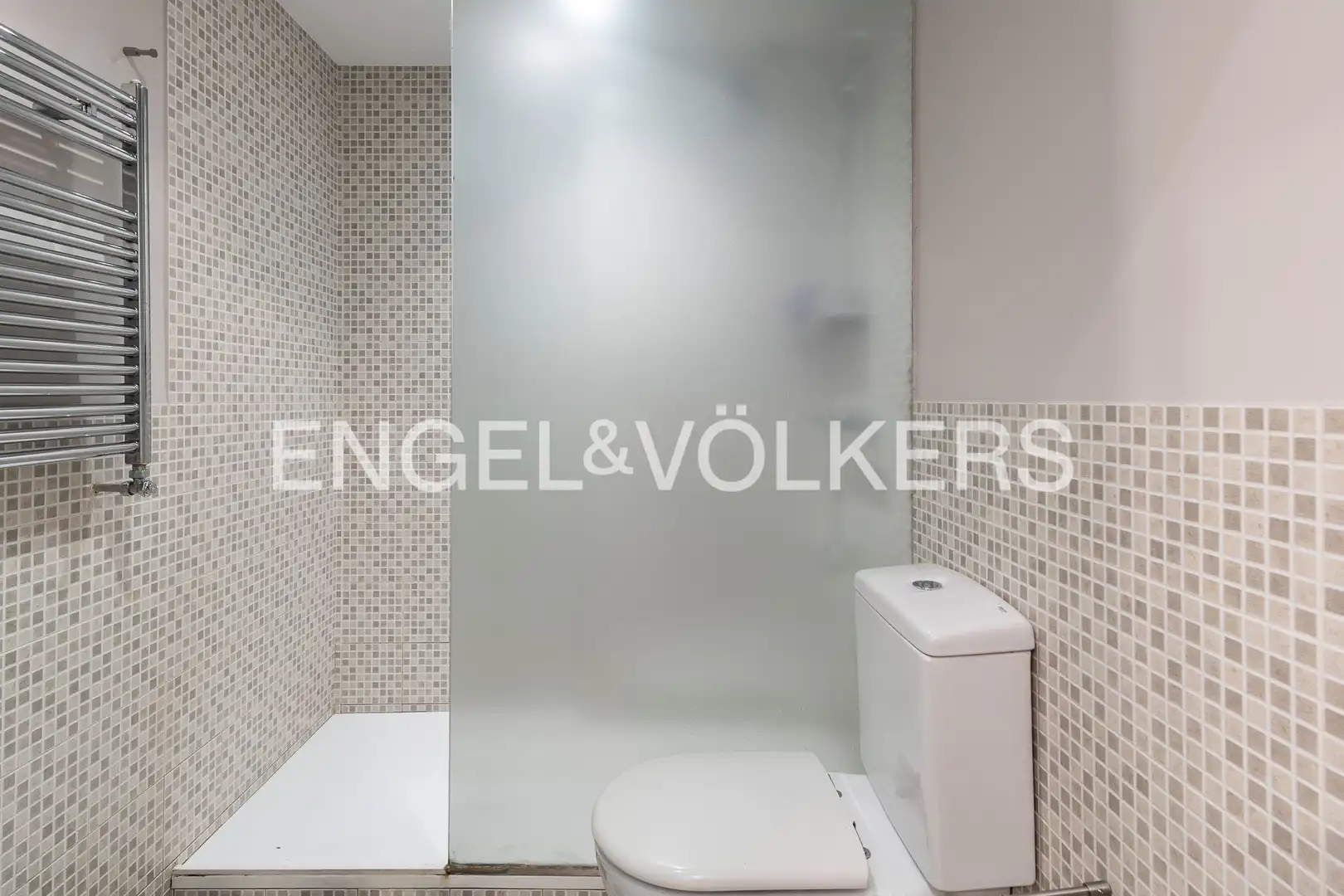 Baño de Piso en venta en Sant Cugat del Vallès con Aire acondicionado, Calefacción y Jardín privado
