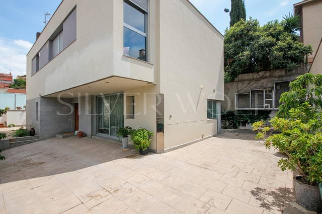 Casa-chalet en Venta en Carrer de Cristòfol Colom en Cementiri Vell