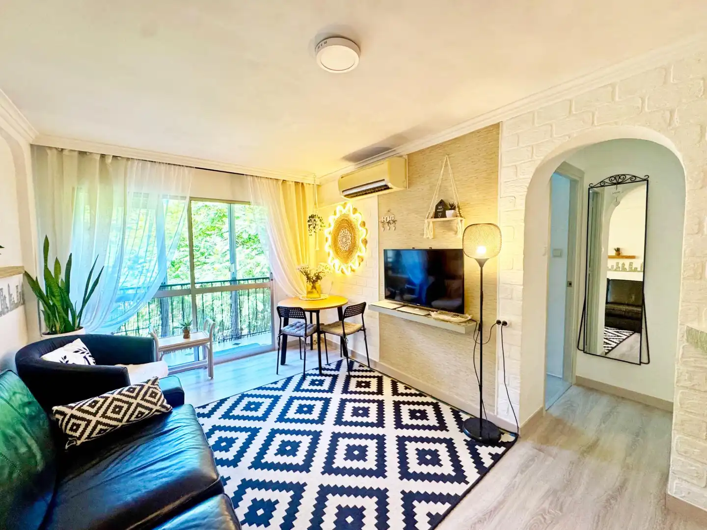 Sala de estar de Piso en venta en Málaga con Aire acondicionado, Terraza y Amueblado
