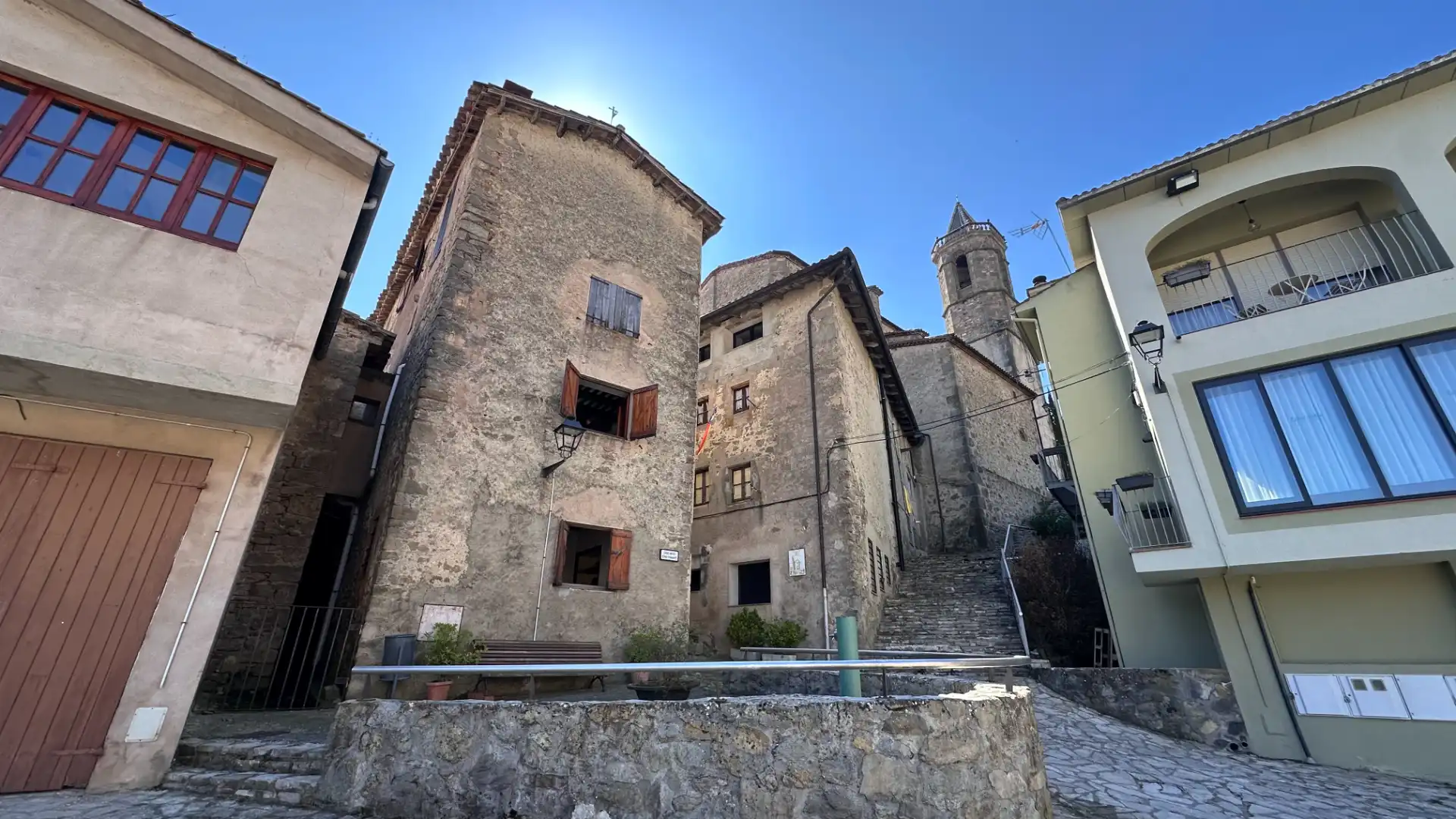 Exterior view of Single-family semi-detached for sale in Vidrà  with Storage room, Furnished and Oven