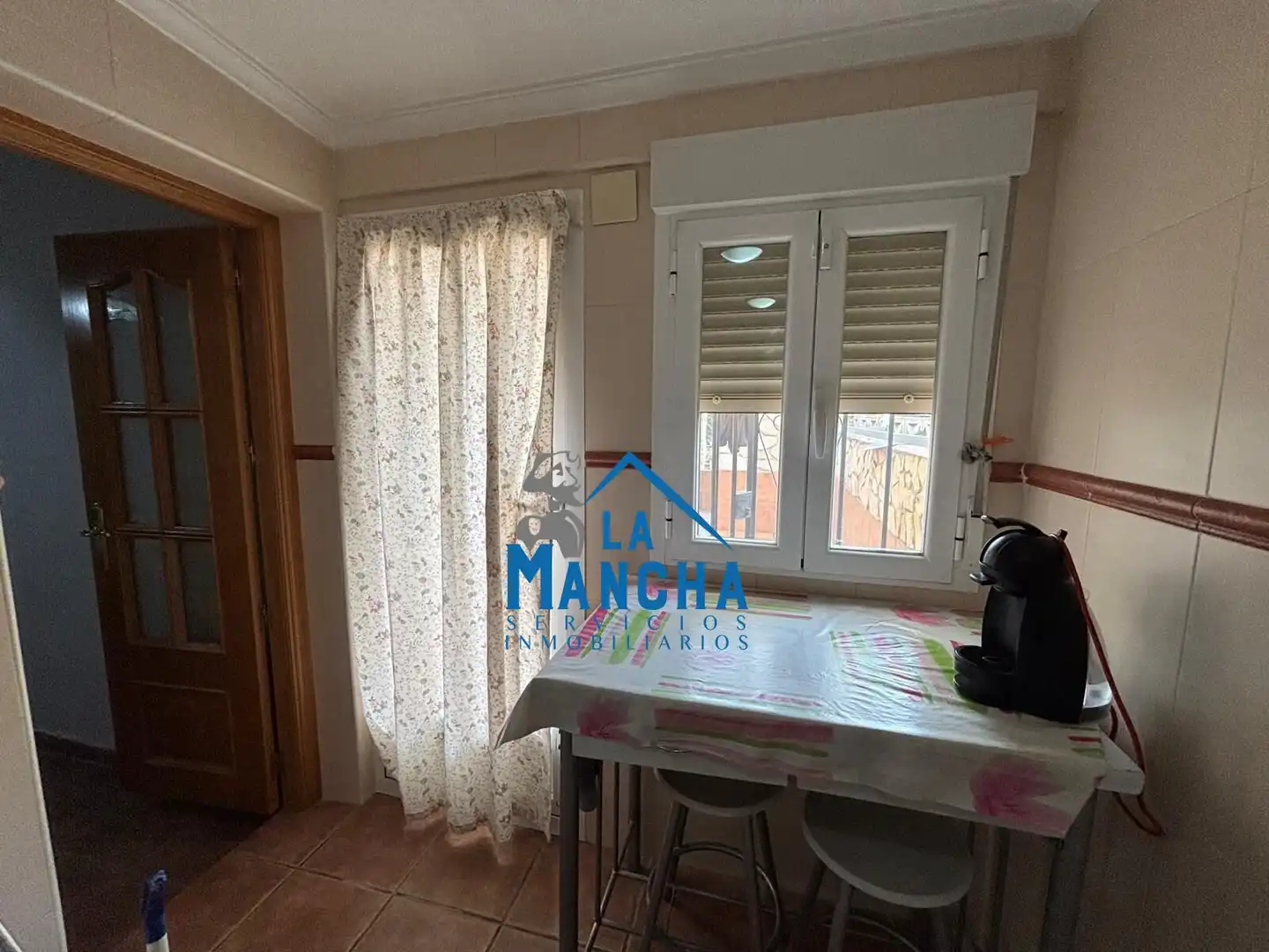 Cuina de Casa o xalet en venda en Albacete amb Aire condicionat, Jardí privat i Traster