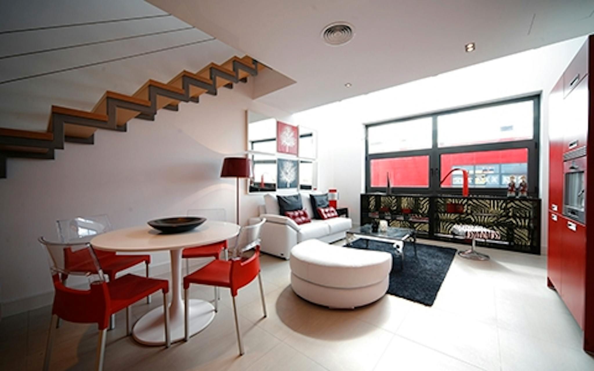 Sala d'estar de Pis de lloguer en  Madrid Capital amb Aire condicionat, Calefacció i Jardí privat