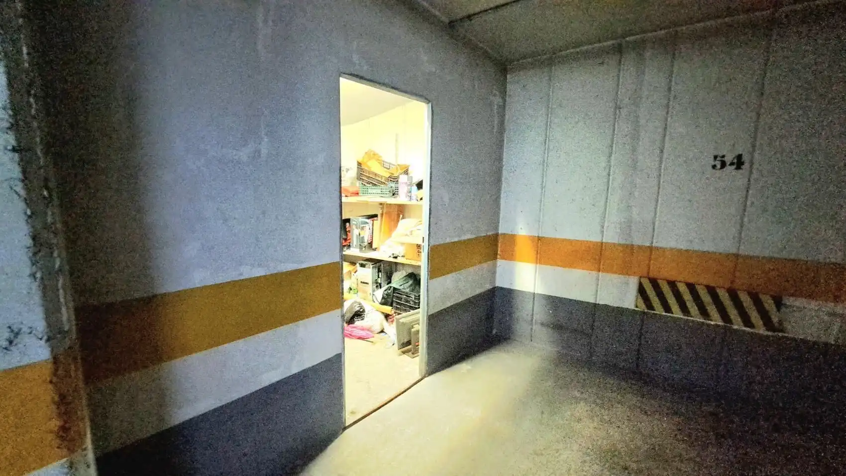 Garage zum Verkauf in Zaragoza