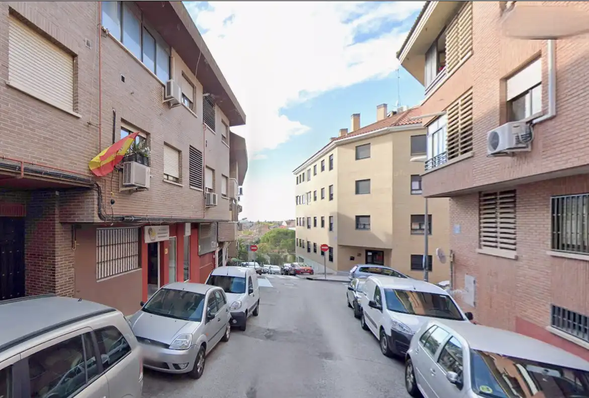 Vista exterior de Local en venda en Rozas Centro