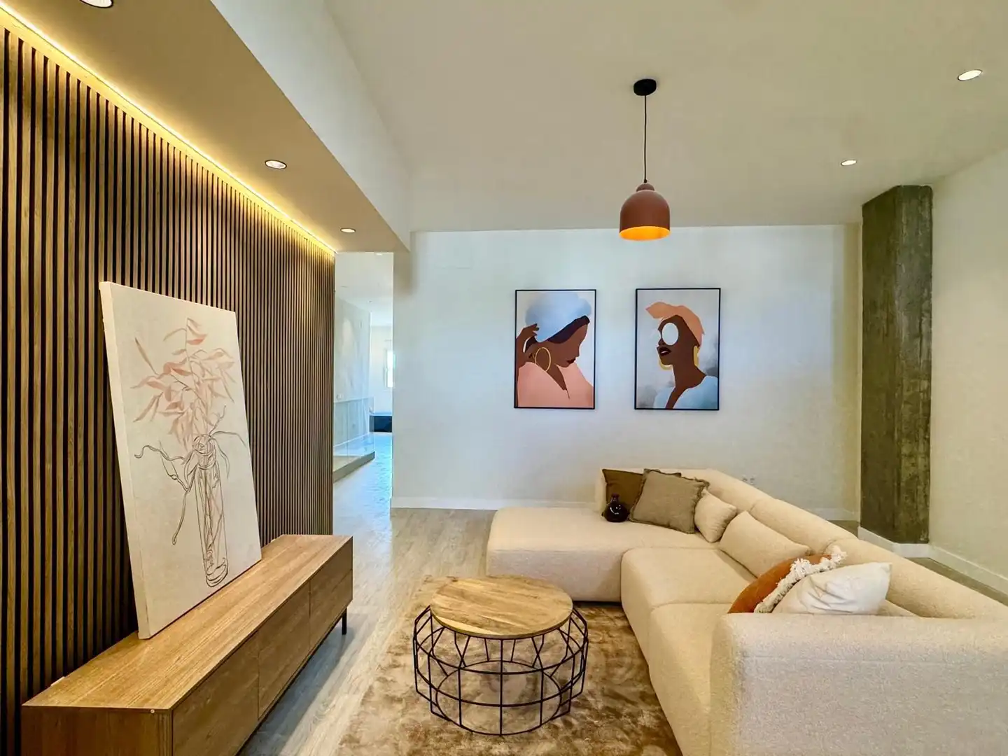 Sala d'estar de Casa o xalet en venda en Málaga Capital amb Jardí privat i Terrassa