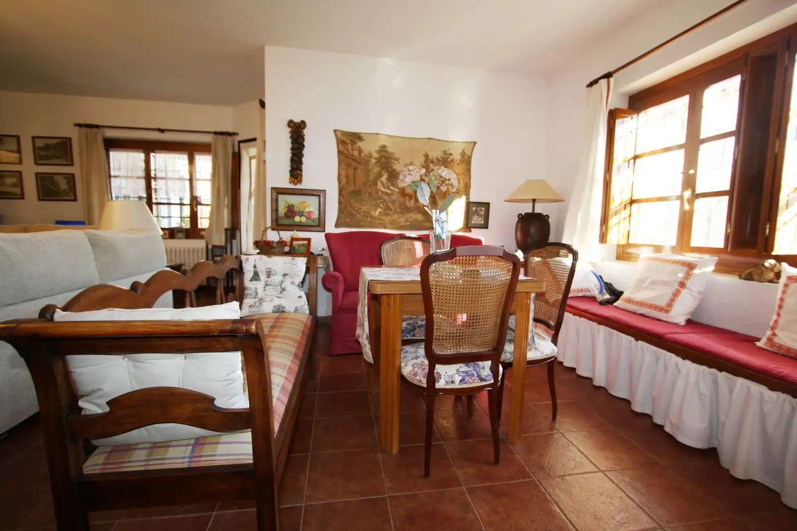 Sala d'estar de Casa o xalet en venda en Albacete amb Aire condicionat, Jardí privat i Terrassa