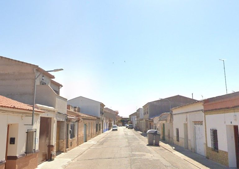 Exterior view of Single-family semi-detached for sale in Argamasilla de Alba