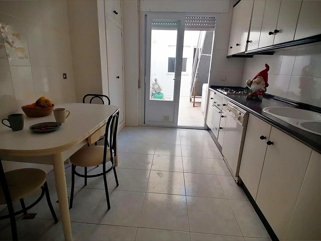 Cuina de Pis en venda en Cartagena amb Aire condicionat, Terrassa i Balcó