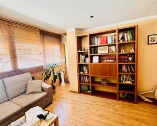 Flat to rent in Carrer de Fuencaliente, La Creu del Grau, Camins al Grau,  Valencia Capital