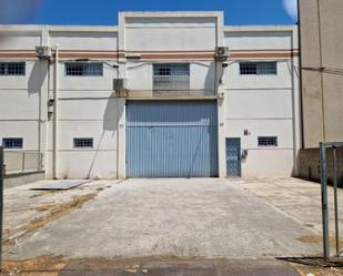 Vista exterior de Nau industrial en venda en La Llagosta