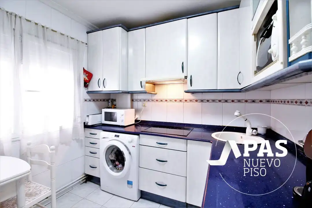 Kitchen of Flat for sale in Santander  with Heating and Terrace
