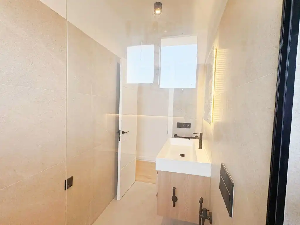Apartamento de alquiler en Sector Est