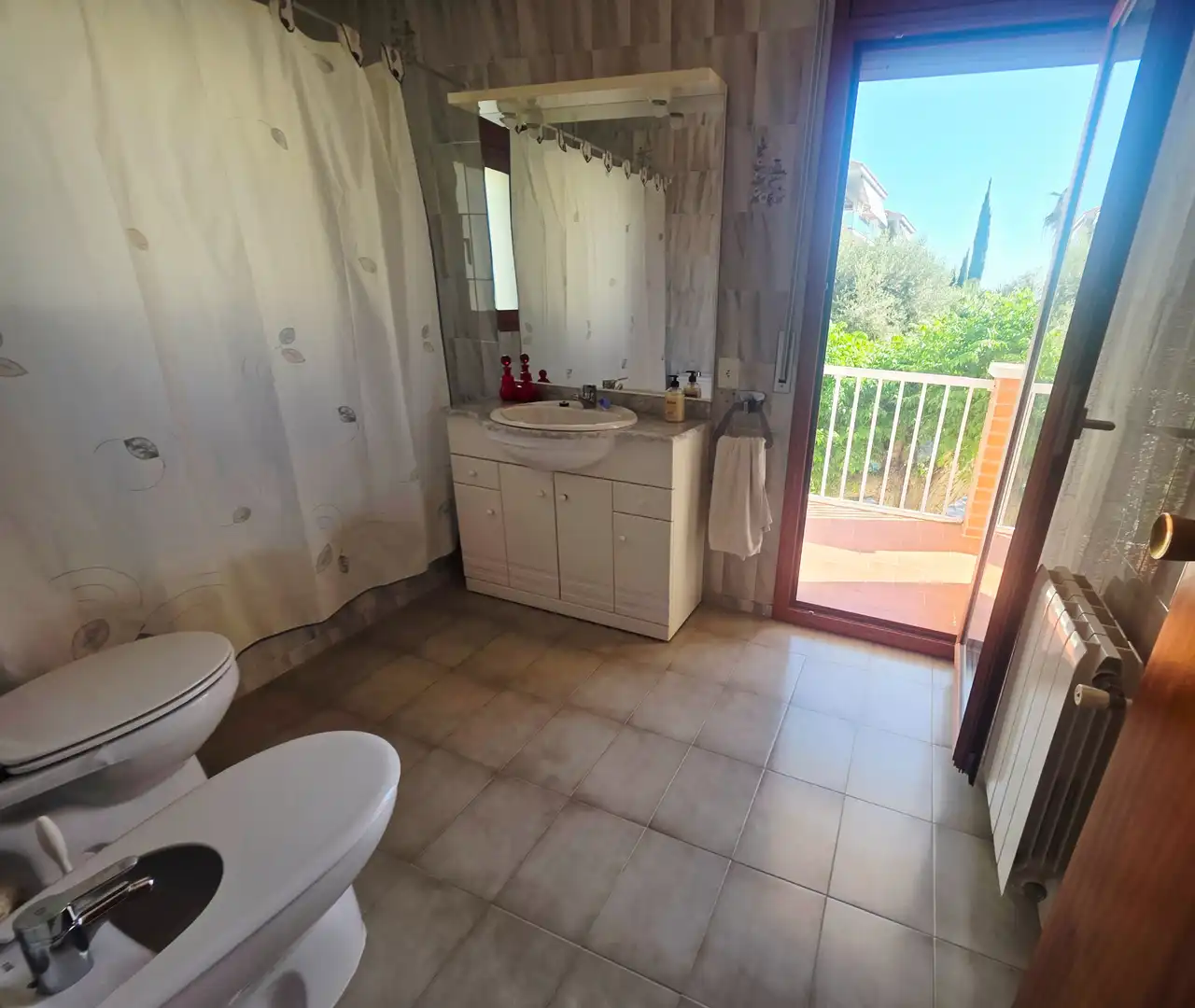 Bathroom of Houses for sale in Calafell  with Air Conditioner, Heating and Private garden
