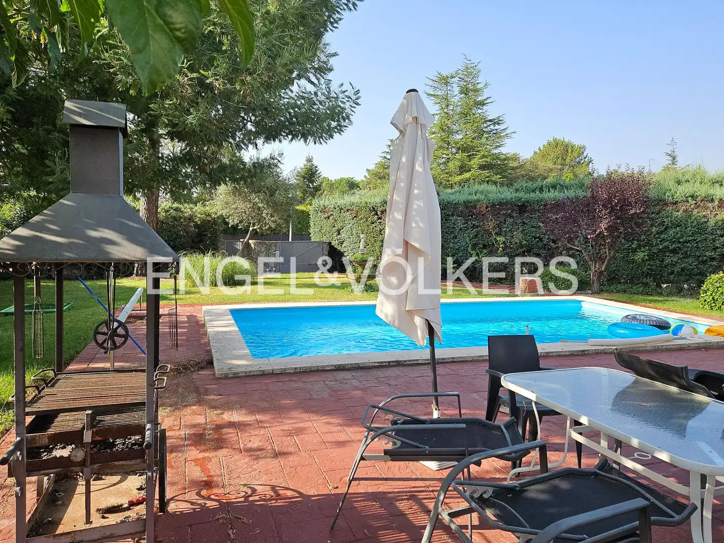Piscina de Casa o xalet en venda en Alpedrete amb Calefacció, Jardí privat i Terrassa