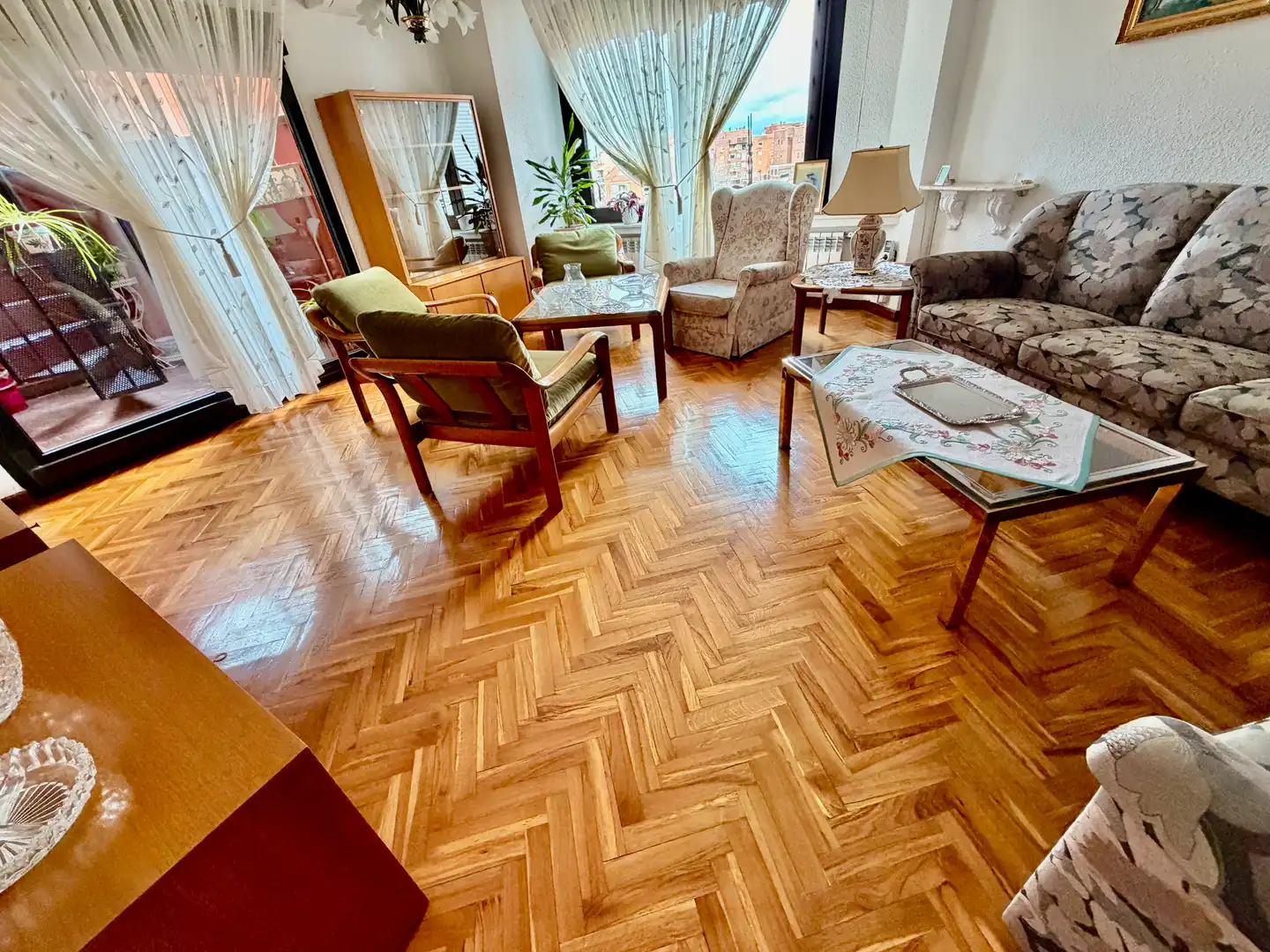 Sala de estar de Dúplex en venta en Leganés con Aire acondicionado, Calefacción y Jardín privado