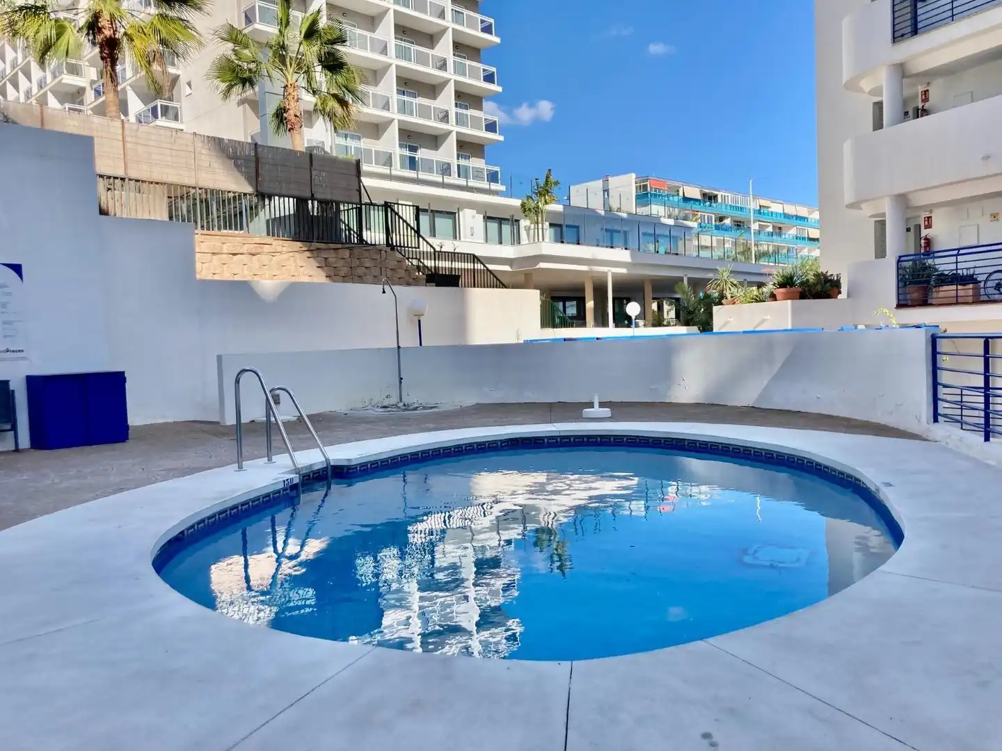Flat with pool for sale in Torrequebrada, imagen 11