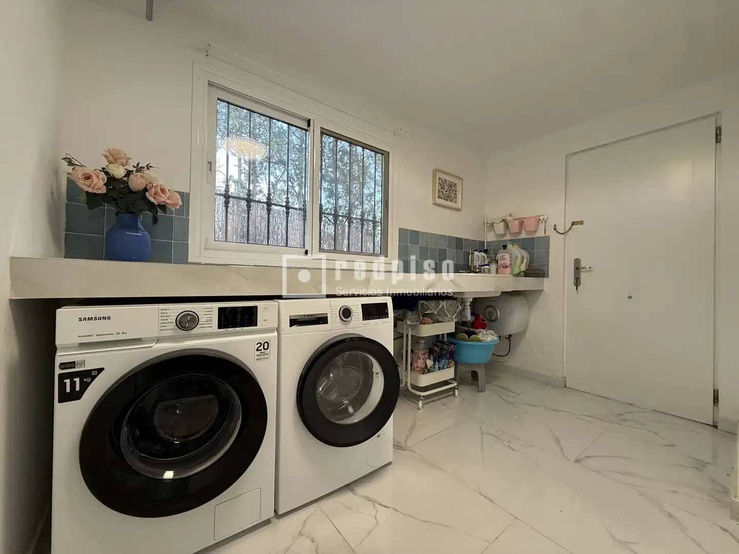 Bedroom of Houses for sale in Málaga  with Air Conditioner, Private garden and Furnished