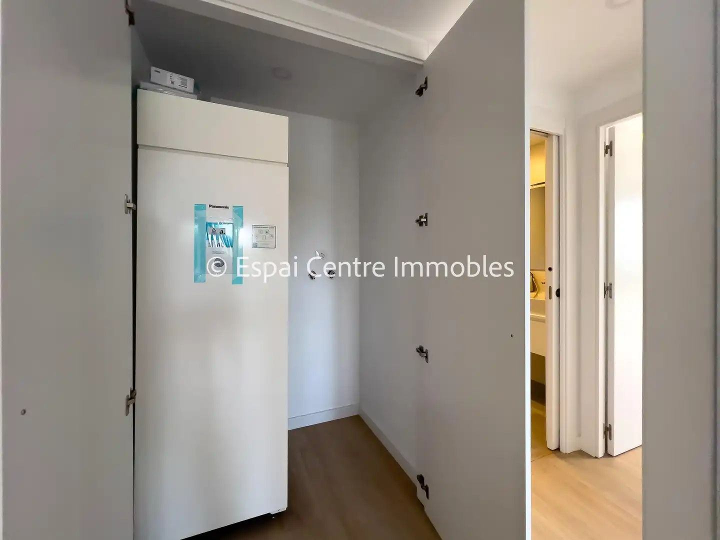 Bedroom of Flat for sale in Vallirana  with Air Conditioner, Heating and Parquet flooring