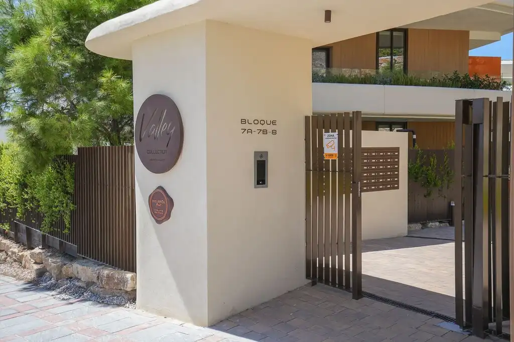 Apartamento con piscina en venta en El Higuerón, imagen 4