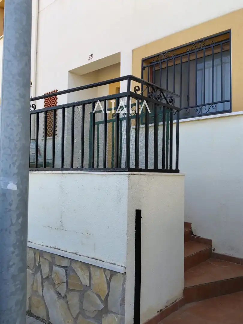 Adosado con piscina en venta en DEL HITO, imagen 2