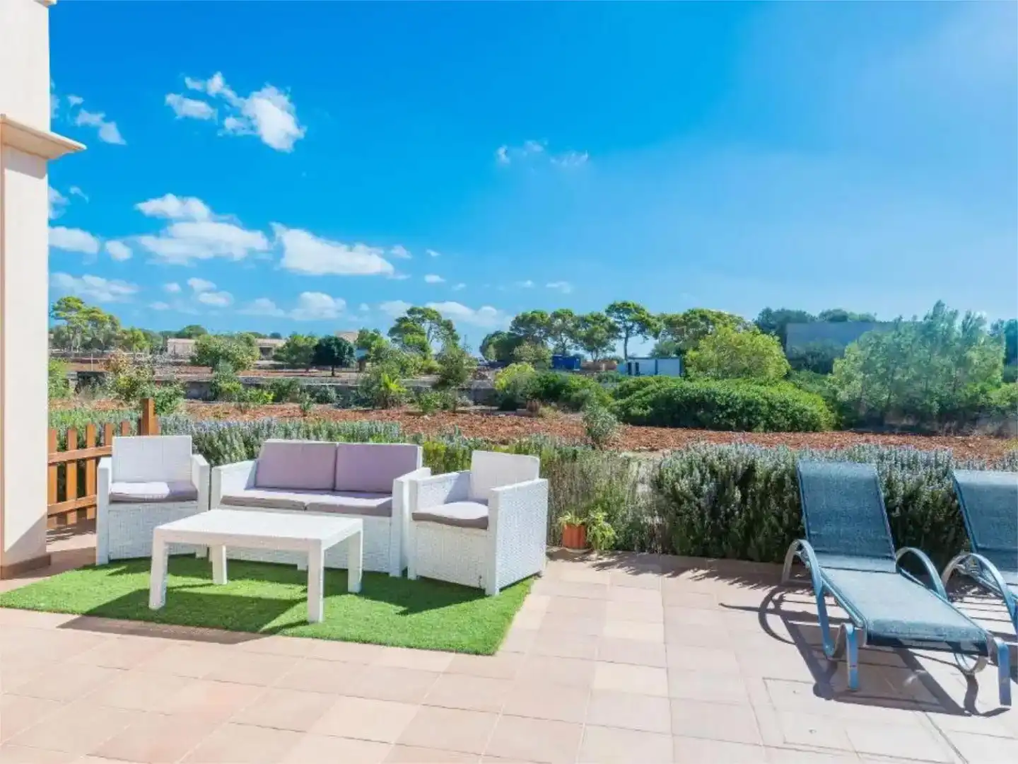 Terrassa de Finca rústica de lloguer en Manacor amb Aire condicionat, Jardí privat i Traster