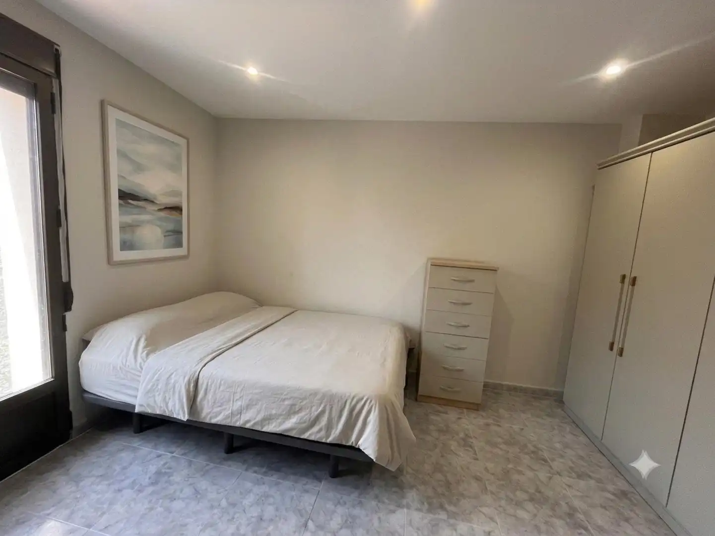 Dormitori de Casa adosada en venda en Andorra (Teruel) amb Aire condicionat, Terrassa i Balcó