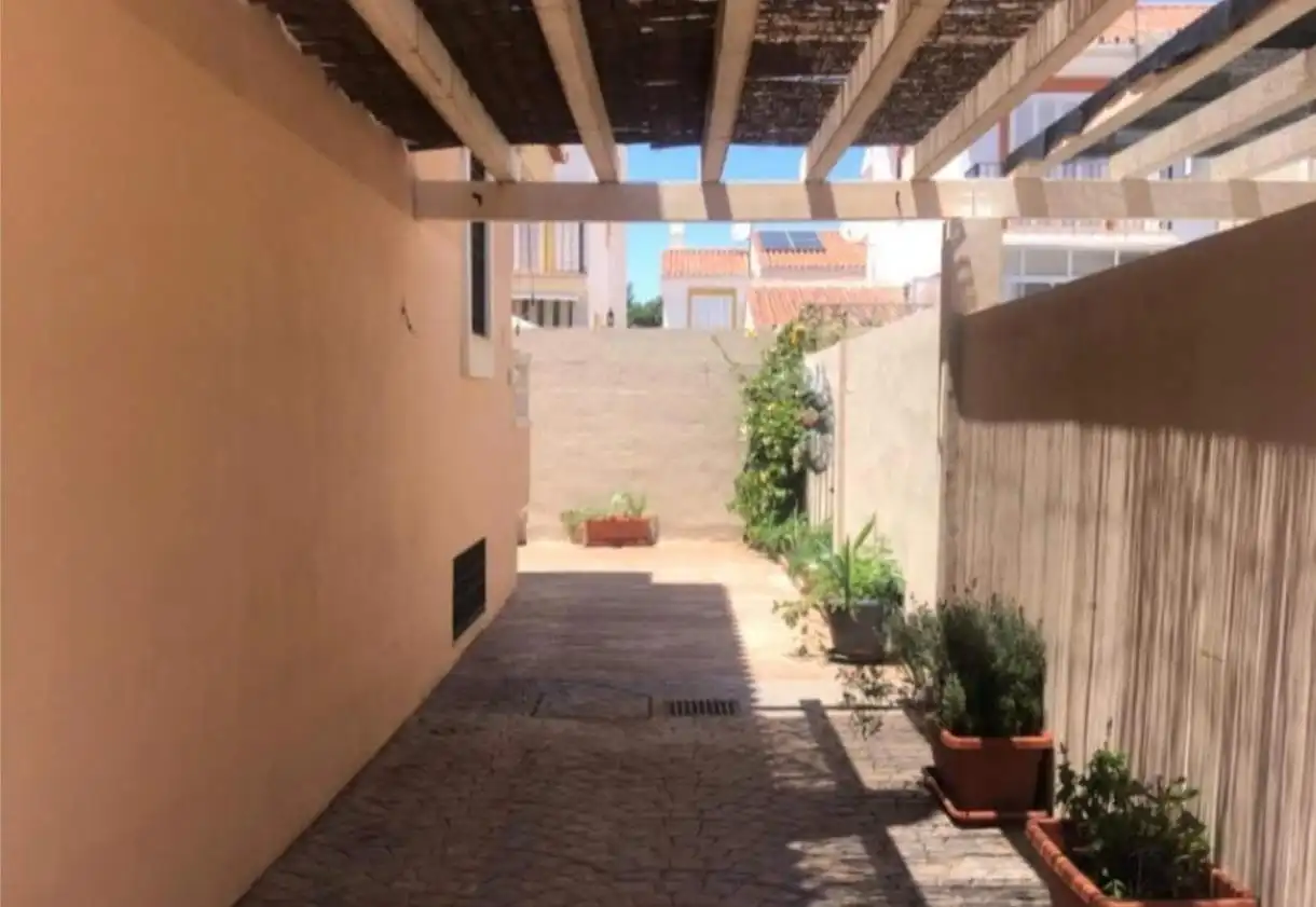 Vista exterior de Casa o xalet de lloguer en Málaga amb Aire condicionat