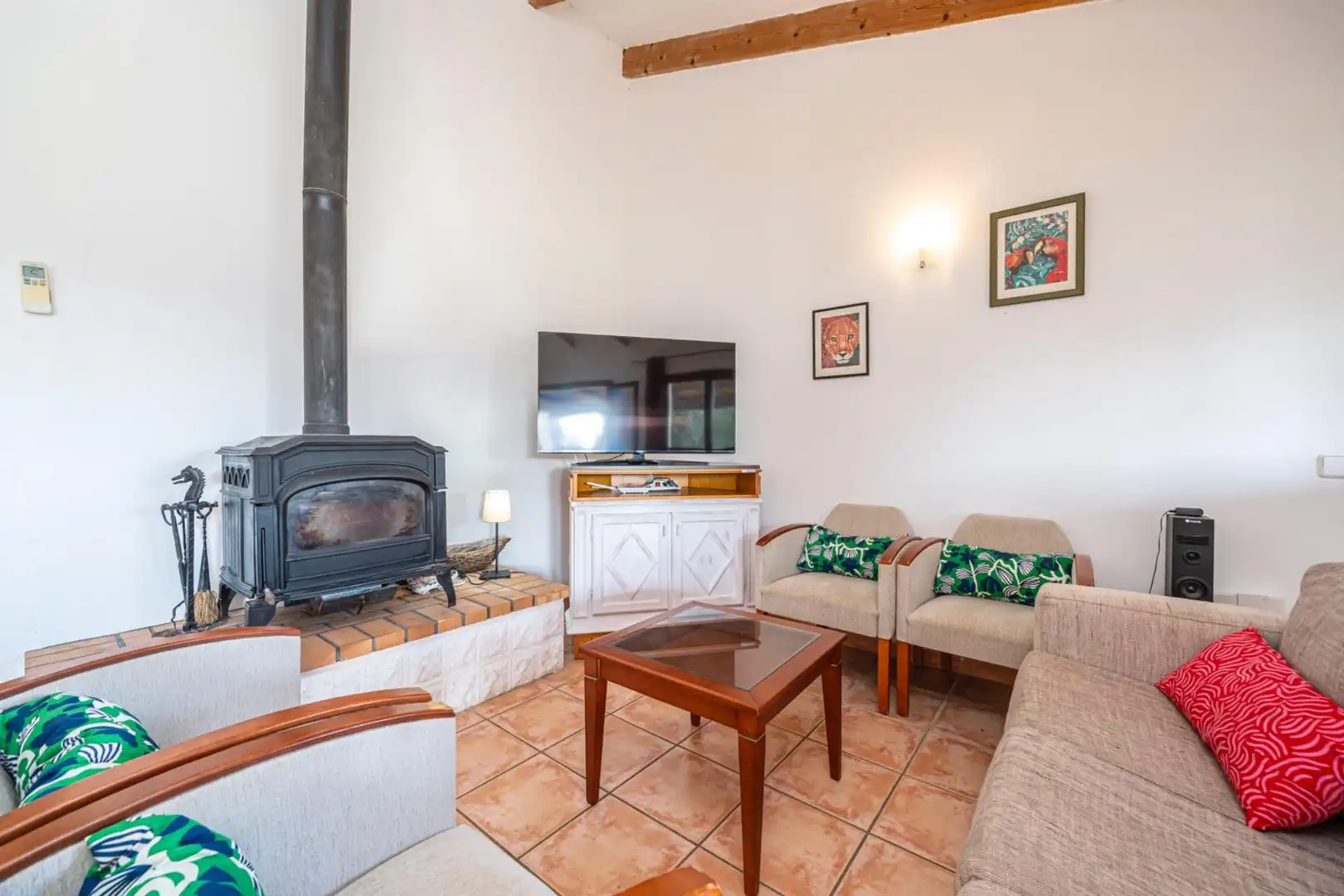 Wohnzimmer von Haus oder Chalet zum Verkauf in Son Servera mit Klimaanlage, Heizung und Privatgarten