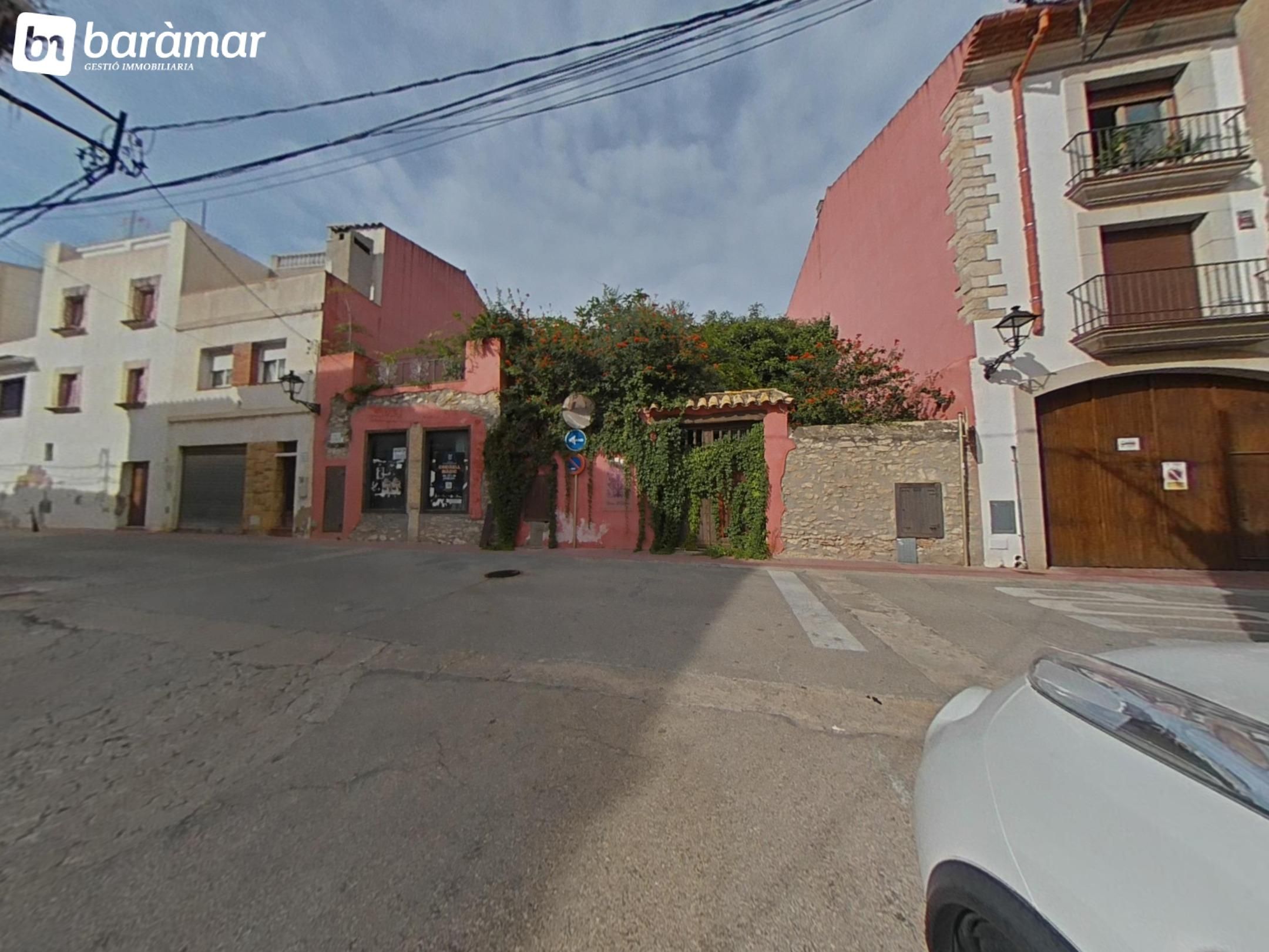 Vista exterior de Edificio en venta en Creixell con Alarma