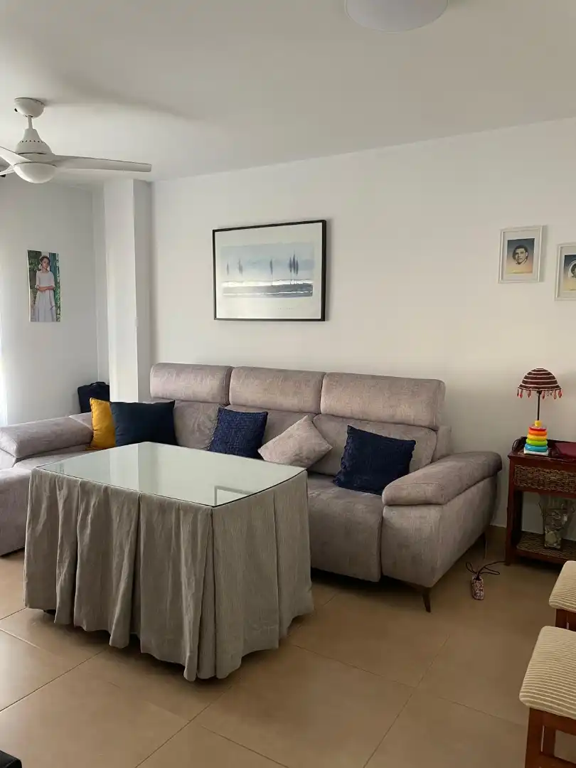 Living room of Flat for sale in Córdoba  with Air Conditioner, Heating and Furnished