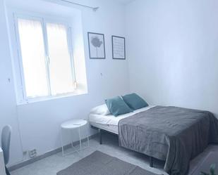 Bedroom of Flat to share in  Sevilla Capital