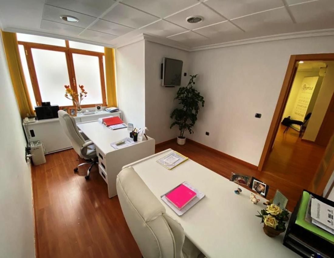 Flat for sale in  Jaén Capital  with Air Conditioner