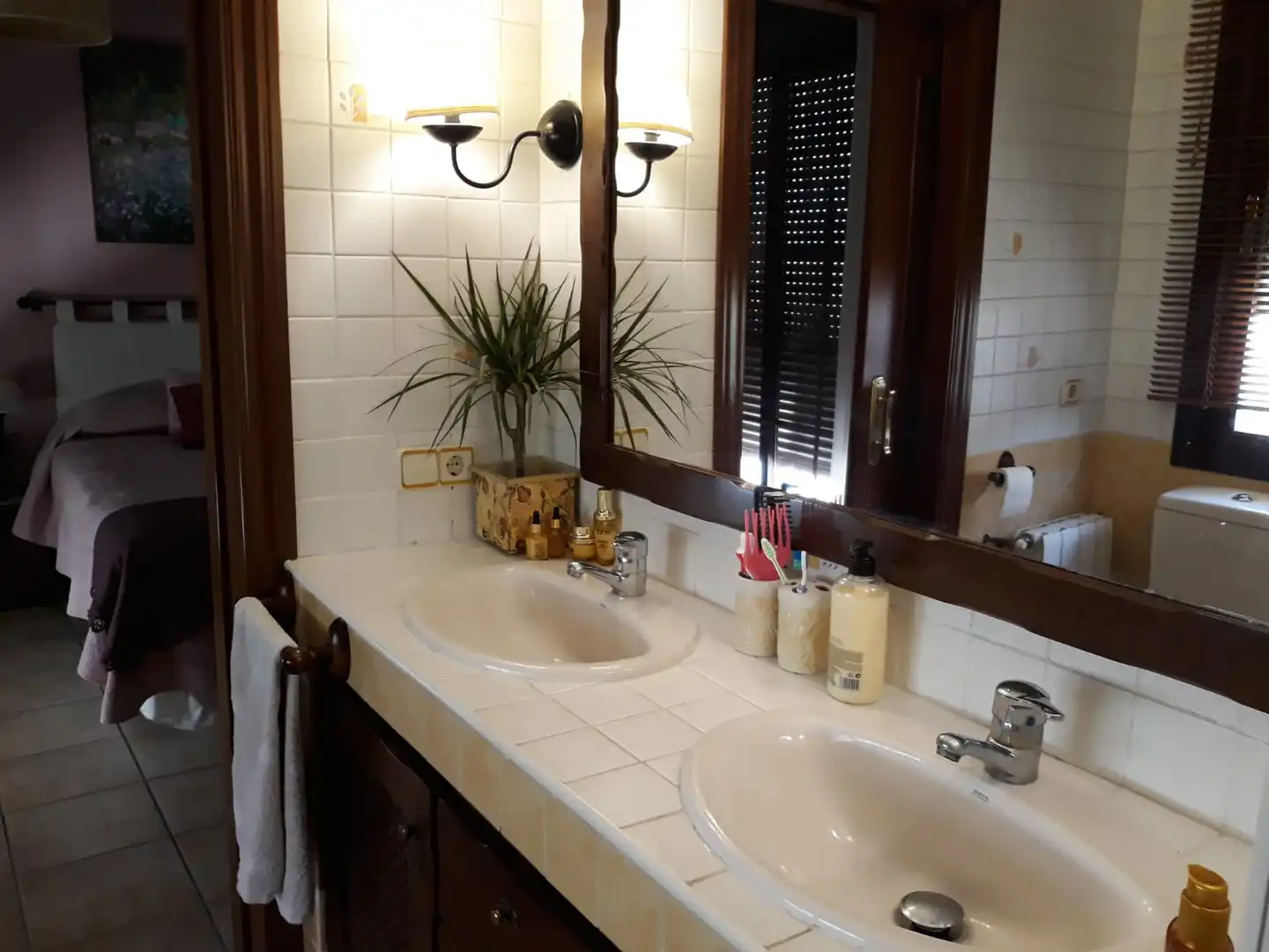 Badezimmer von Haus oder Chalet zum Verkauf in Jaén mit Klimaanlage, Heizung und Terrasse