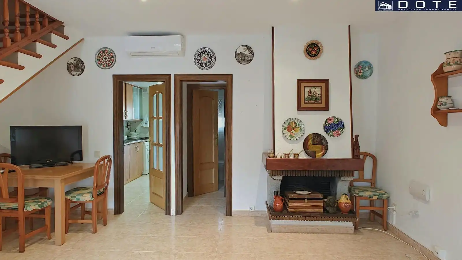Casa adosada en venta en Creixell con Terraza, Trastero y Alarma