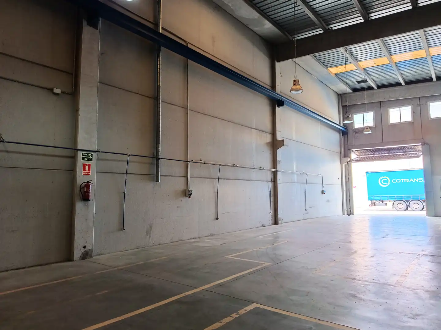 Nave industrial de alquiler en Sabadell