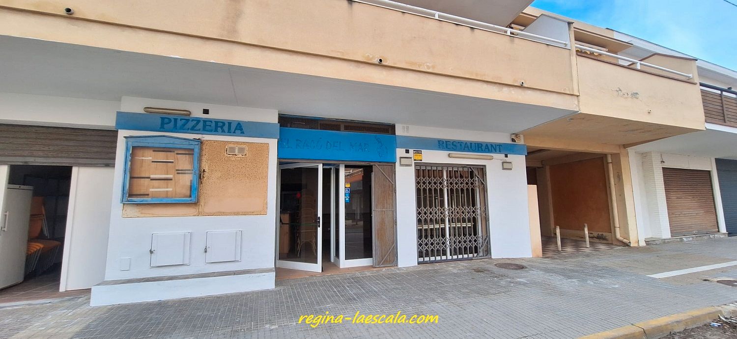 Geschaftsraum zum Verkauf in L'Estartit mit Heizung, Terrasse und Möbliert